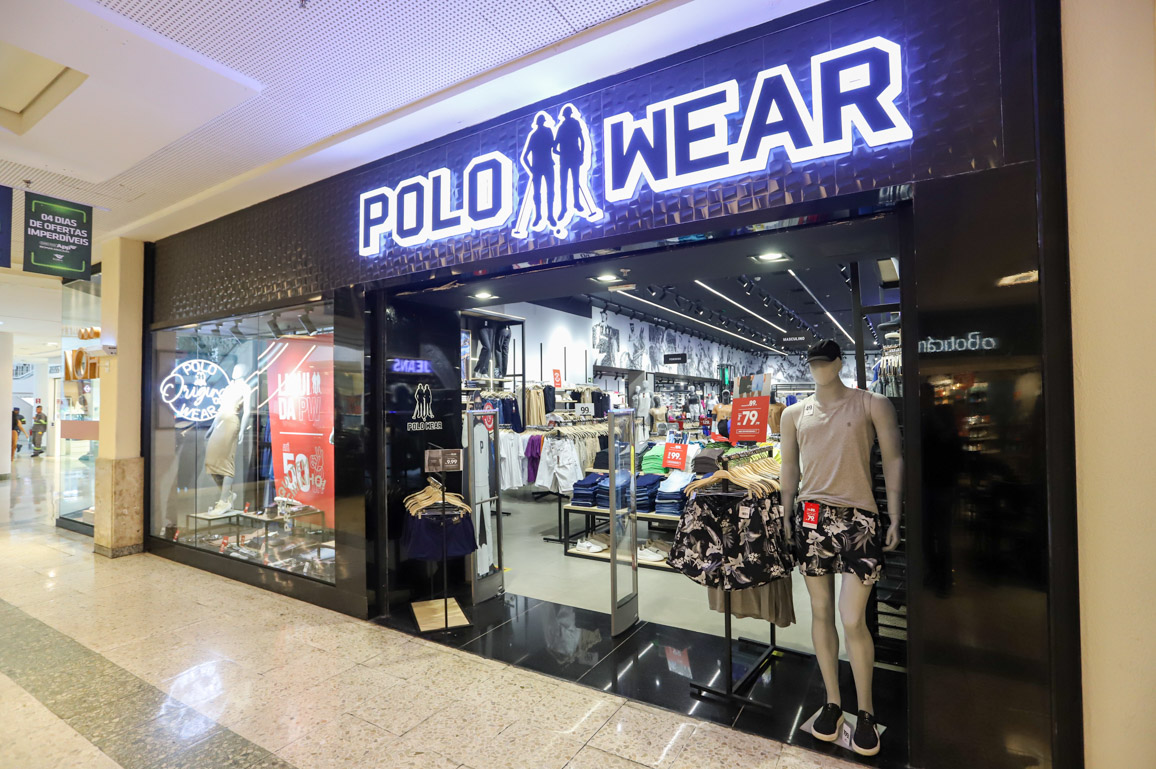 POLO WEAR